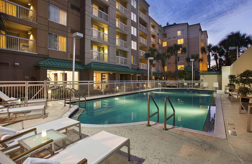 Courtyard By Marriott Orlando Downtown Hotel Exterior photo