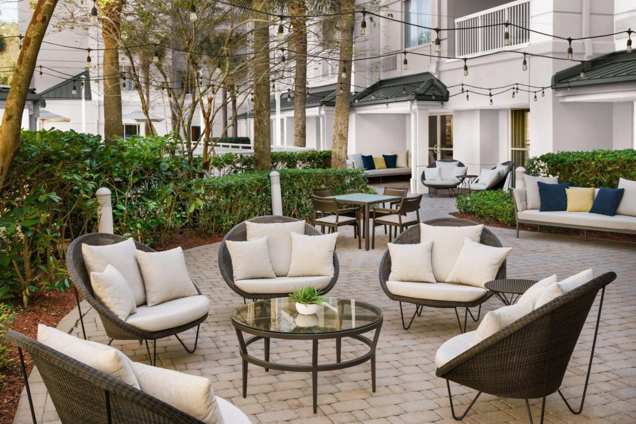 Courtyard By Marriott Orlando Downtown Hotel Exterior photo